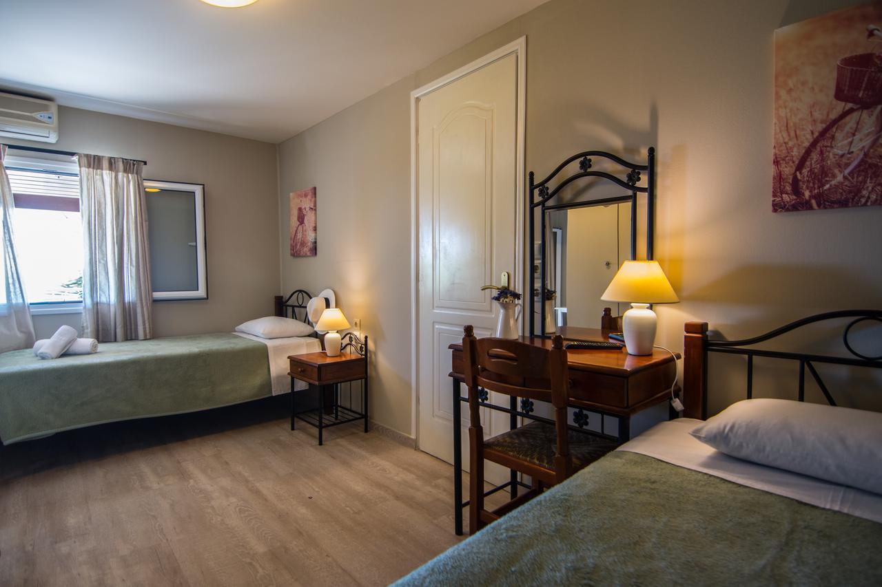 Irilena Studios And Apartments Lassi  Ngoại thất bức ảnh
